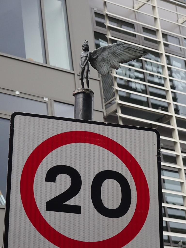 The wings of this one were actually cast from a dead pigeon! Thought I'd post this bigger shot so you can see how they are installed on sign posts. Shoot me an email is you'd like to see a close-up.