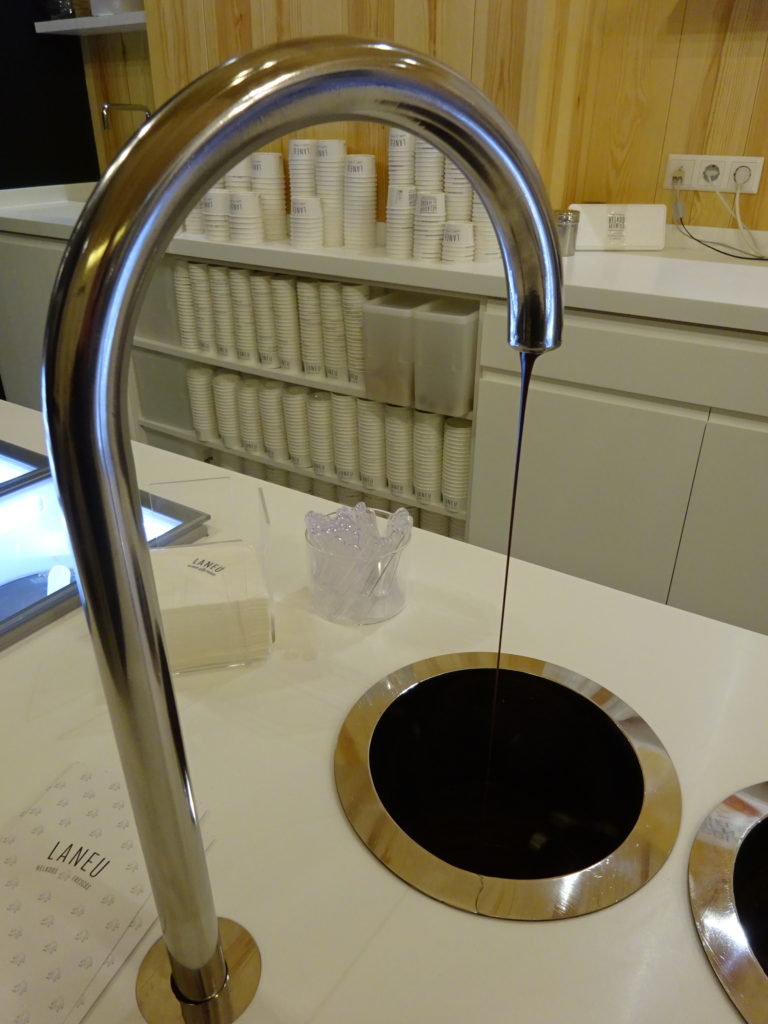 This place was so amazing, it even had a chocolate faucets! I want one!